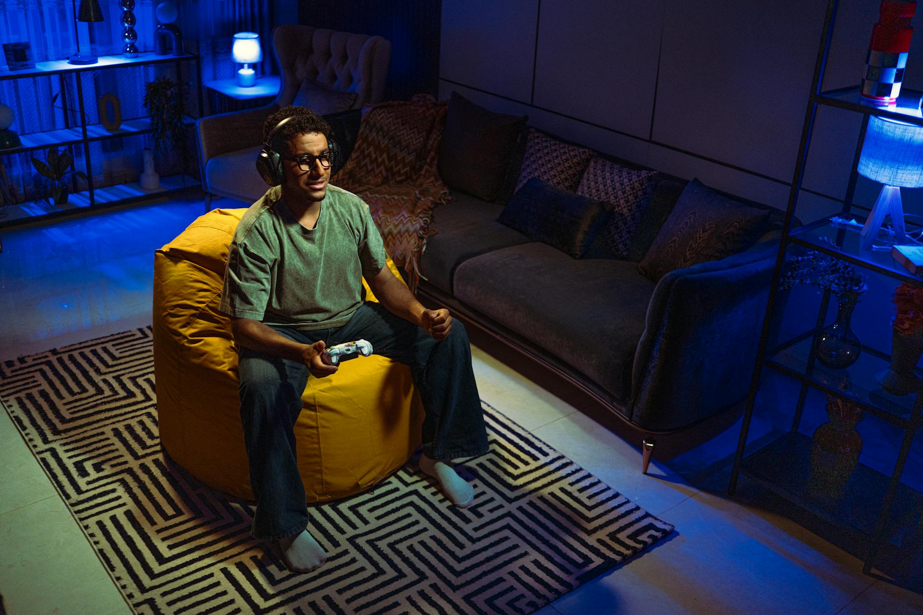 Retro-Futuristic 1970s Room Prompt stock source reference example 2